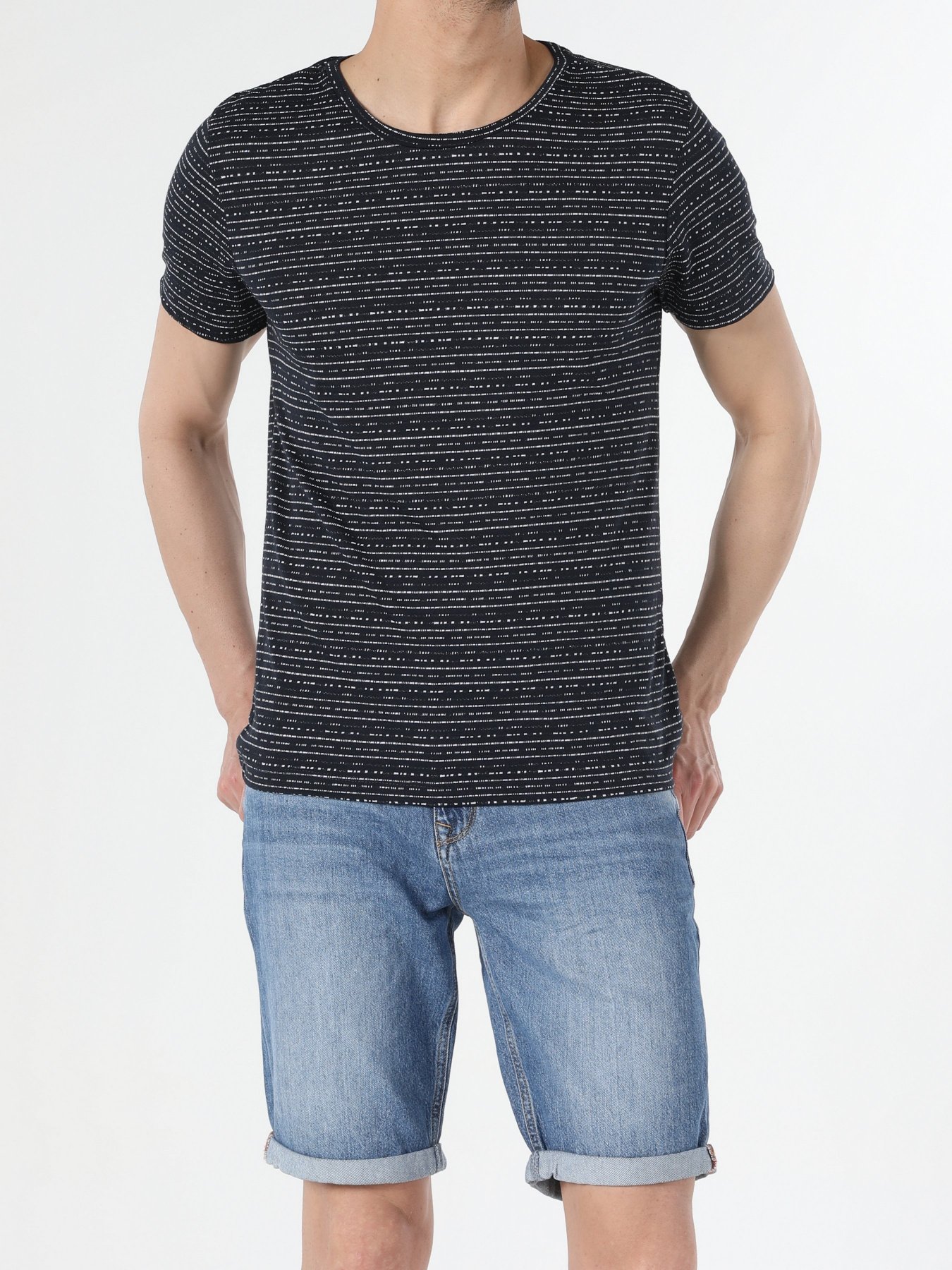 Футболки и поло Colin’s модель CL1052339NAV Фото