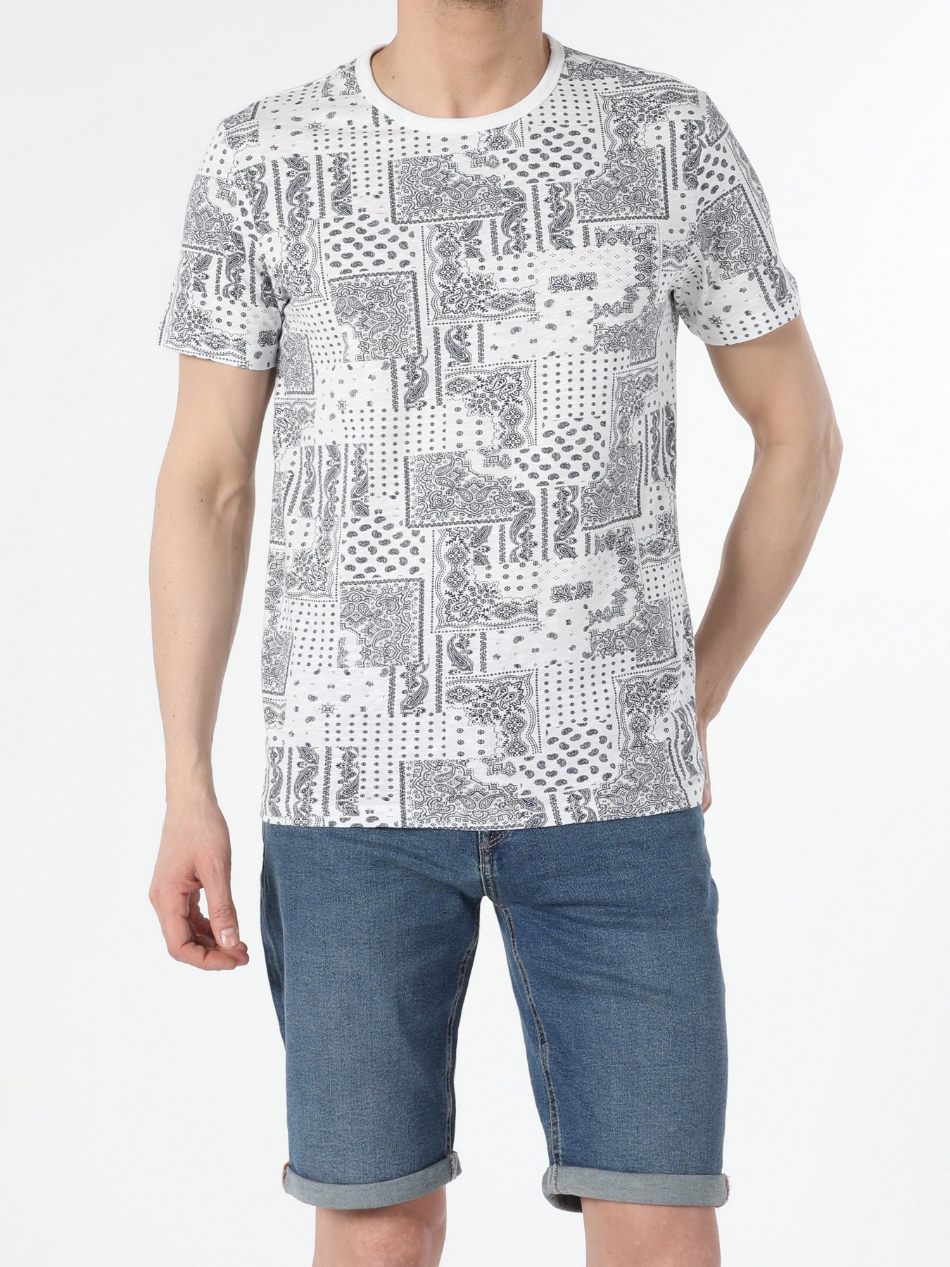 Футболки і поло Colin’s модель CL1052845WHT Фото