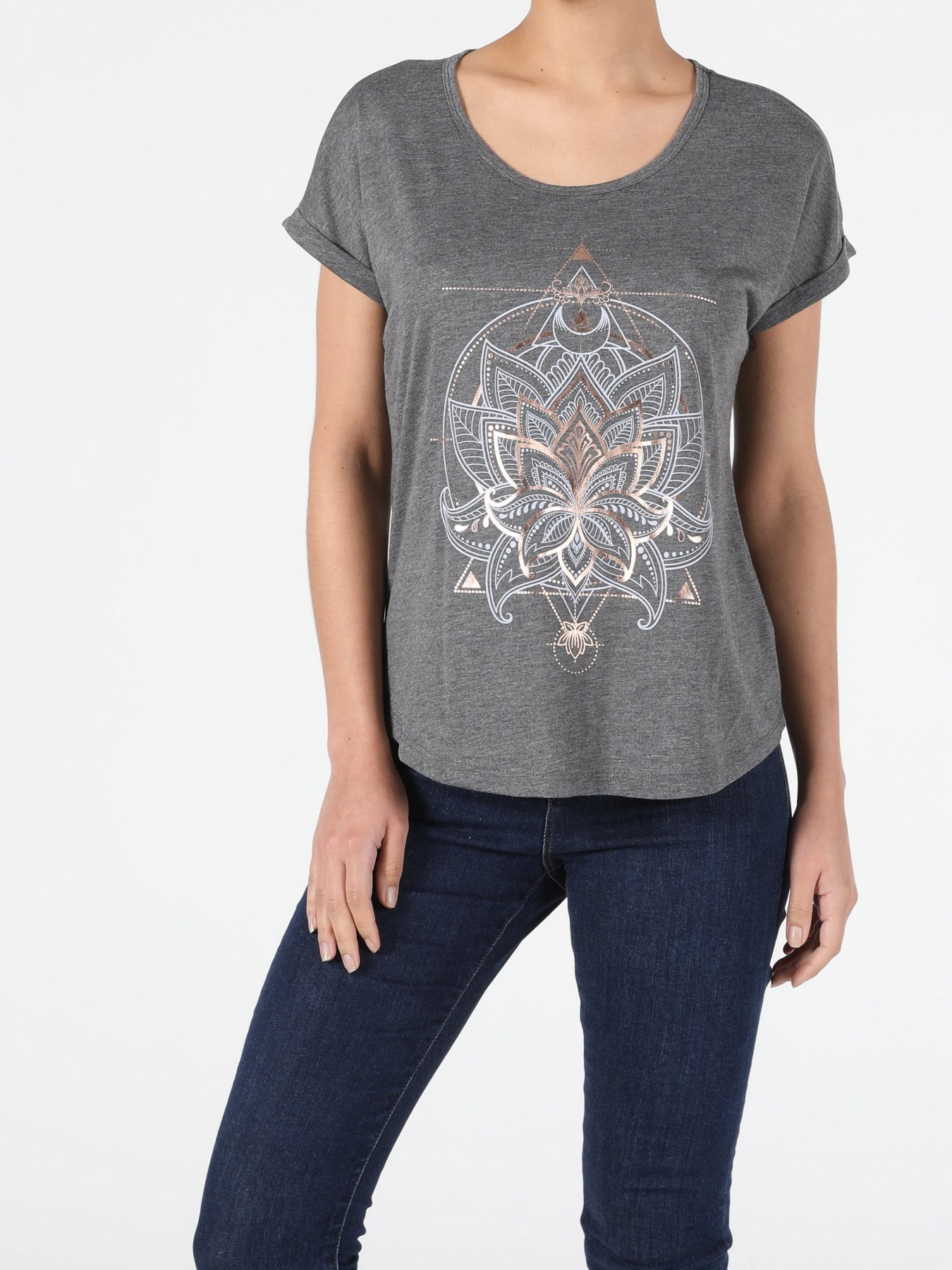 Футболки и поло Colin’s модель CL1053077ANT Фото