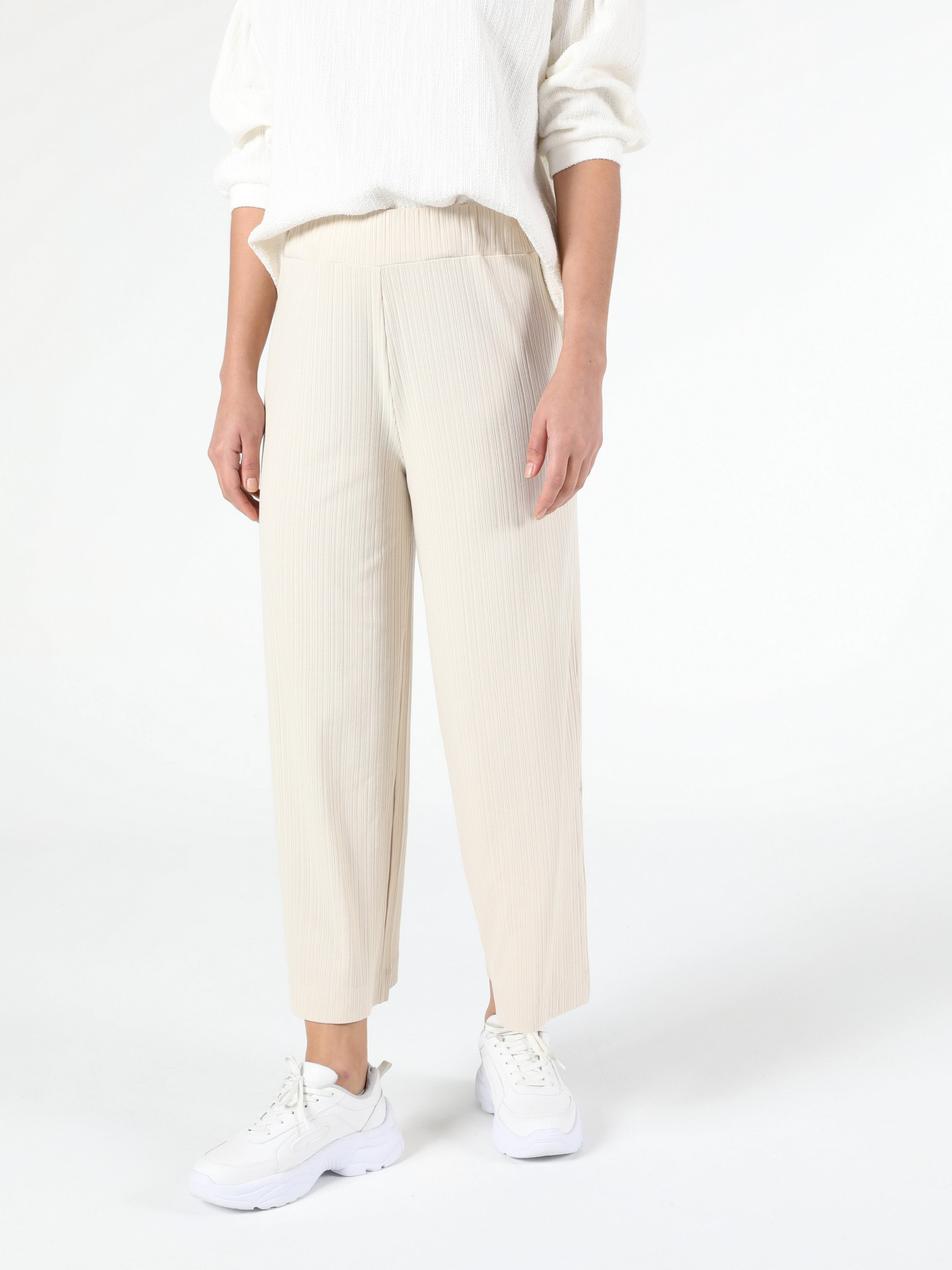 Штаны спортивные Colin’s модель CL1053633BEI Фото