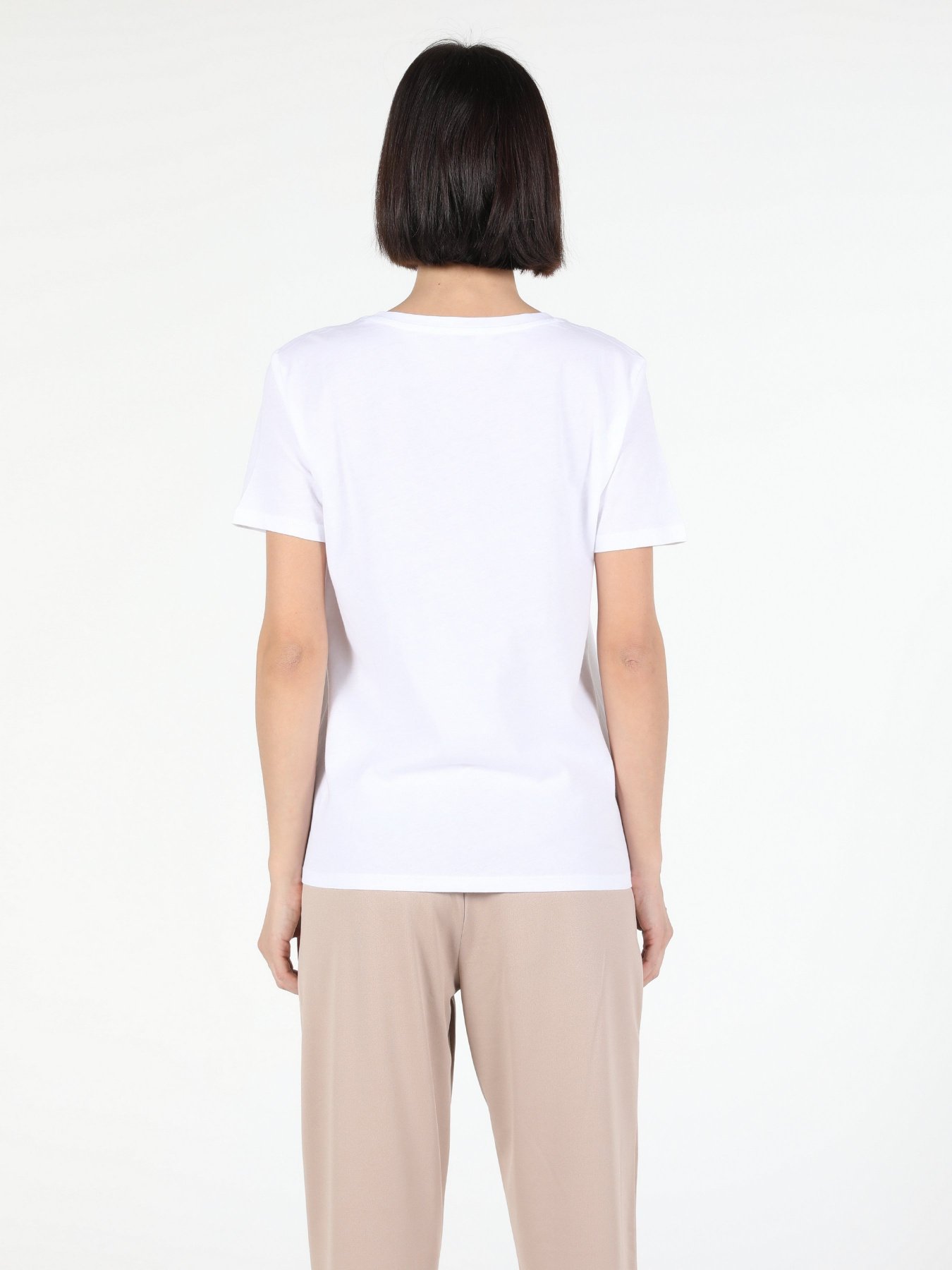 Футболки и поло Colin’s модель CL1053786WHT Фото