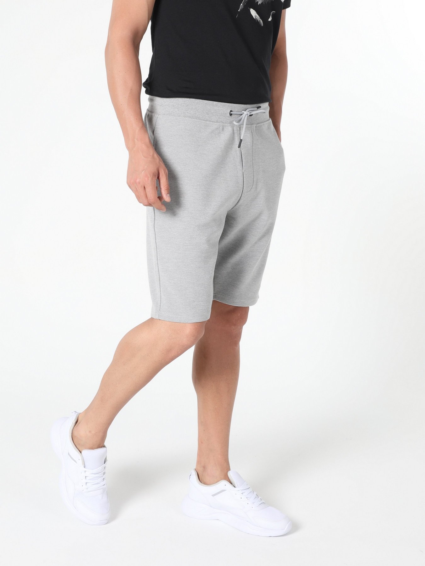 Повседневные шорты Colin’s модель CL1053851MGA Фото