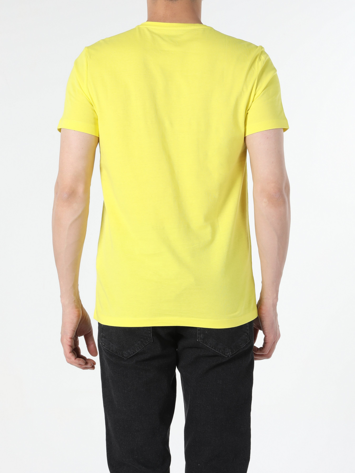 Футболки и поло Colin’s модель CL1053875YLW Фото