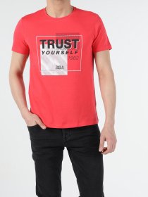 Футболки и поло Colin’s модель CL1053911RED Фото