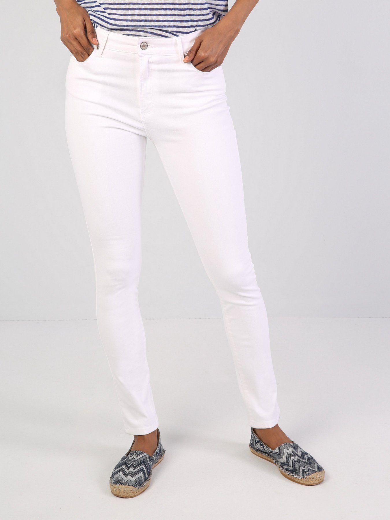 Повсякденні штани Colin’s модель CL1042606WHT Фото