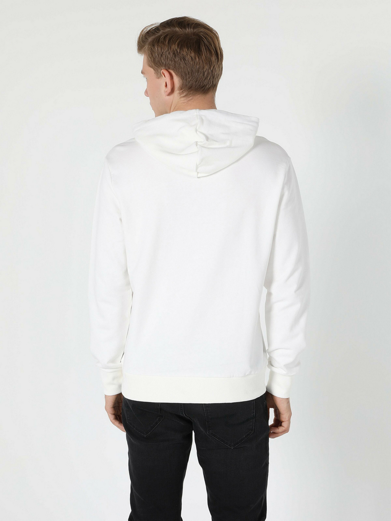 Худи Colin’s модель CL1055070WHT Фото