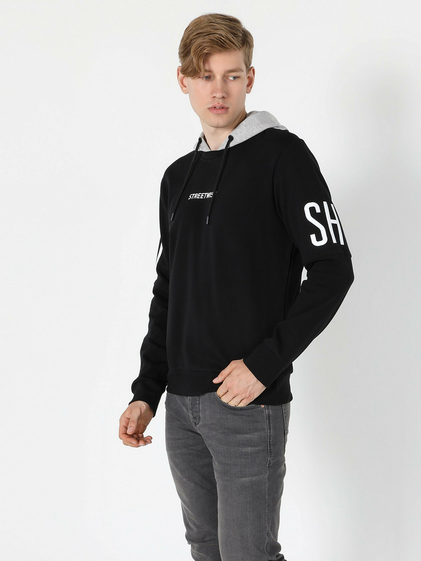 Худи Colin’s модель CL1055409BLK Фото