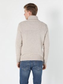 Свитер Colin’s модель CL1056011OFW Фото