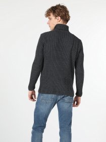 Свитер Colin’s модель CL1056024ANM Фото