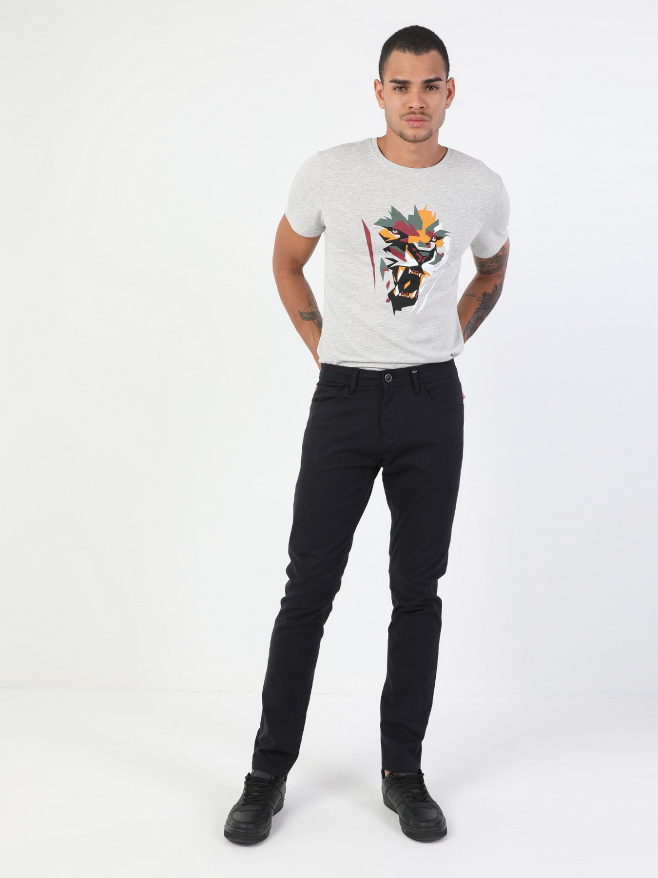 Повседневные штаны Colin’s модель CL1046454NAV Повседневные штаны Colin’s модель CL1046454NAV Фото