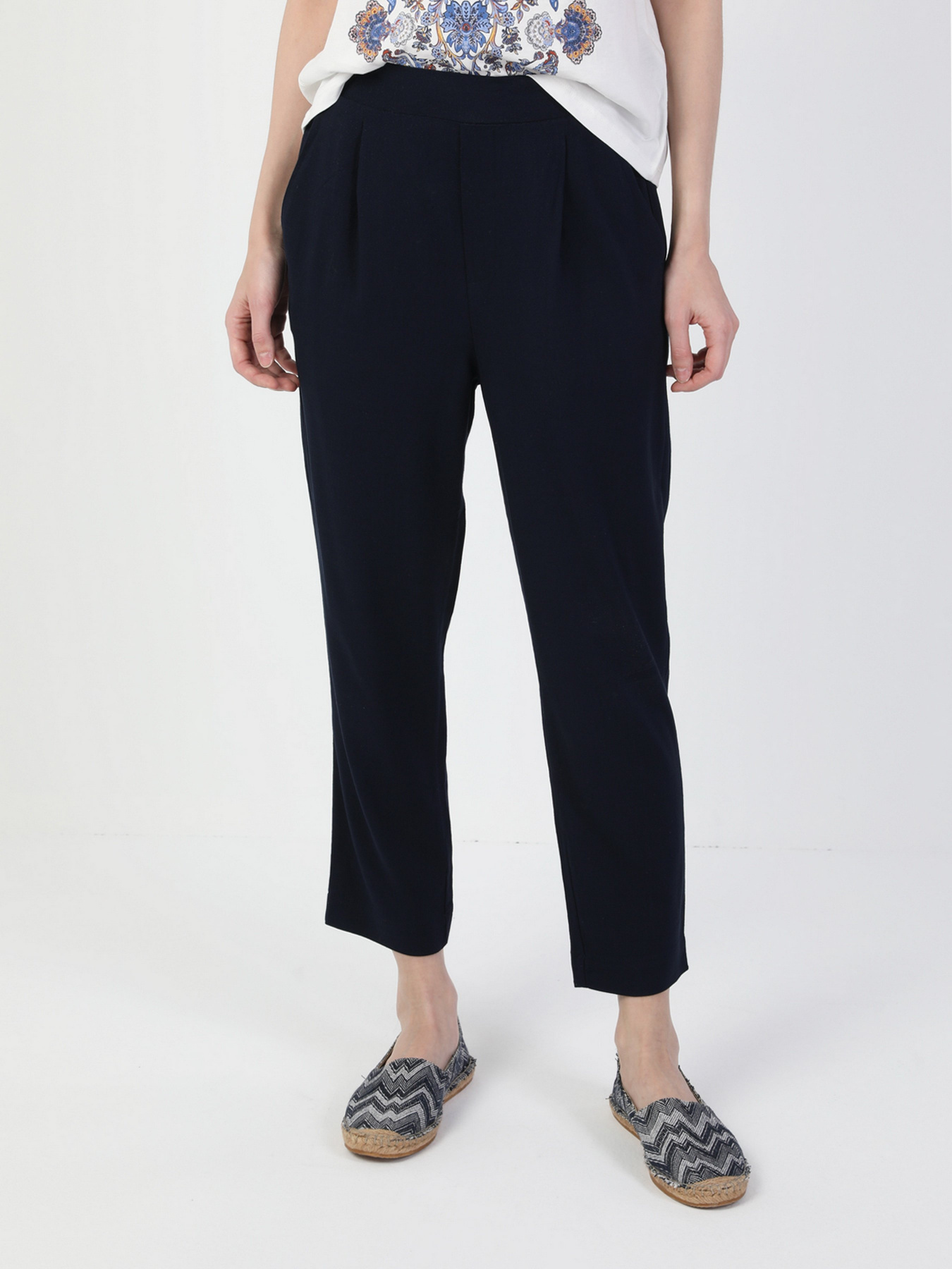 Брюки повседневные Colin’s модель CL1048437NAV Фото