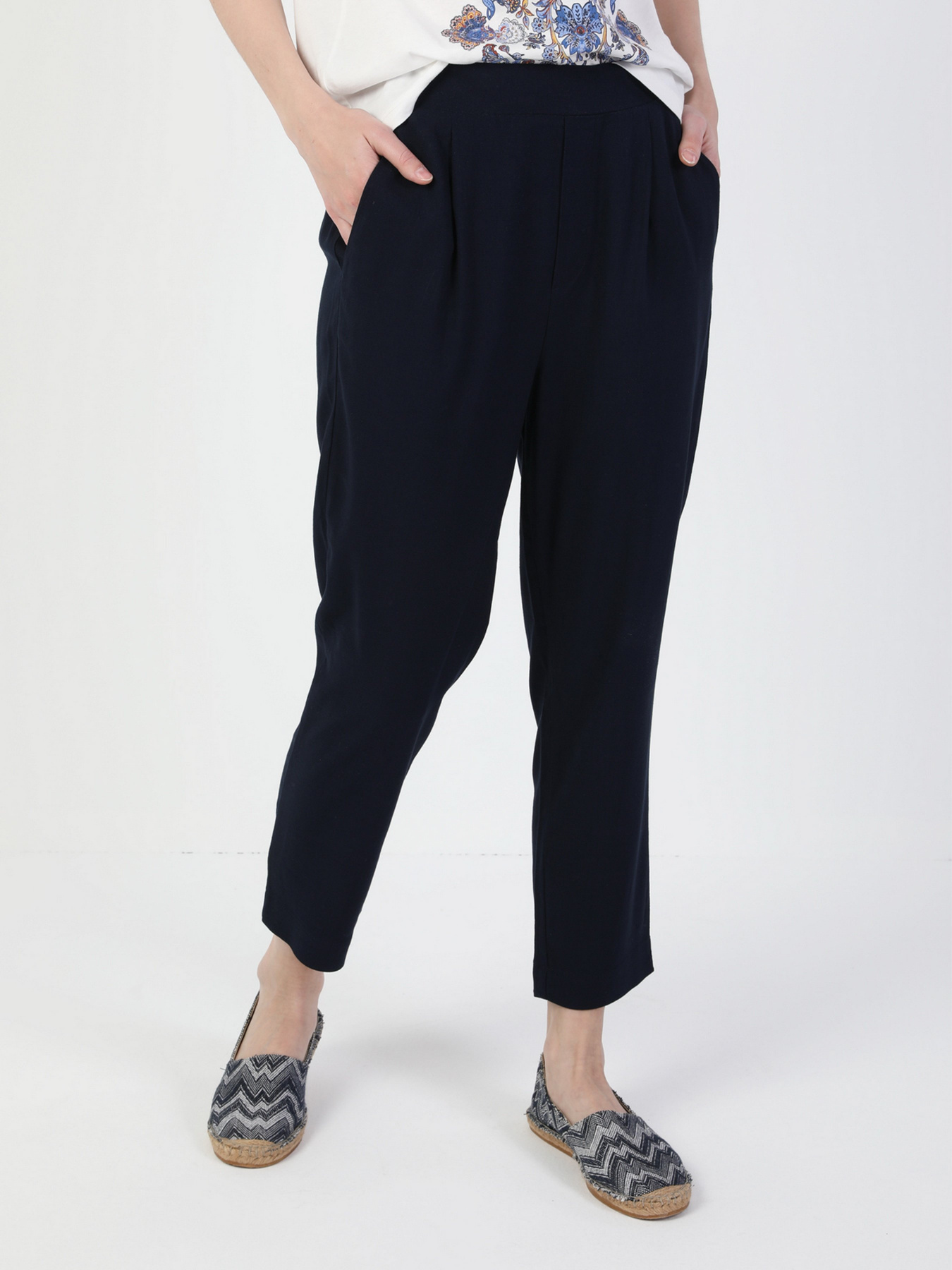 Брюки повседневные Colin’s модель CL1048437NAV Фото