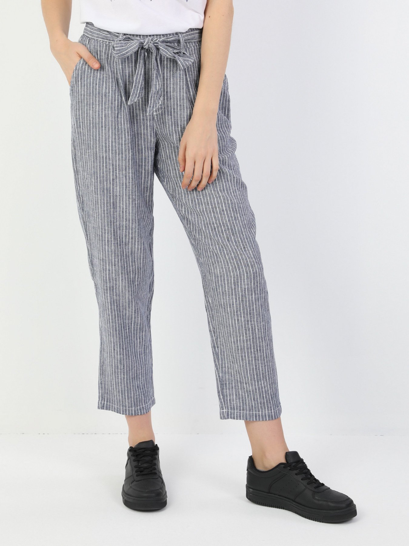 Повседневные штаны Colin’s модель CL1048461BLI Фото