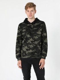 Худи Colin’s модель CL1046933KHA Худи Colin’s модель CL1046933KHA Фото