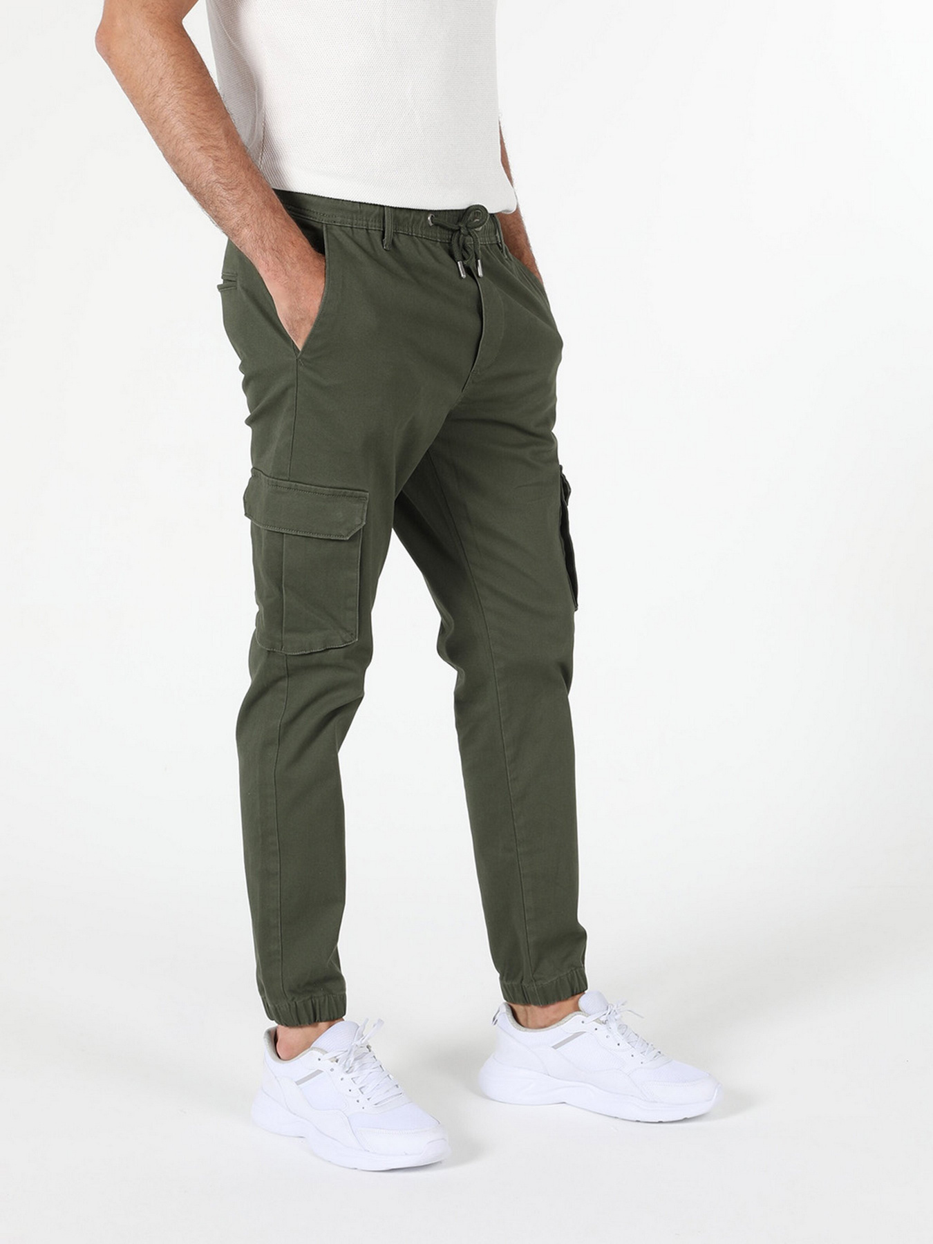 Джоггеры Colin’s модель CL1050007GRN Фото