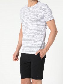 Футболки и поло Colin’s модель CL1052339WHT Фото