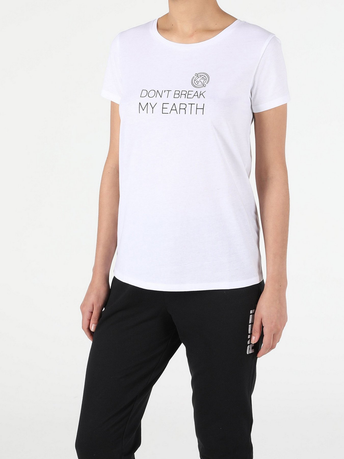 Футболки и поло Colin’s модель CL1053334WHT Фото