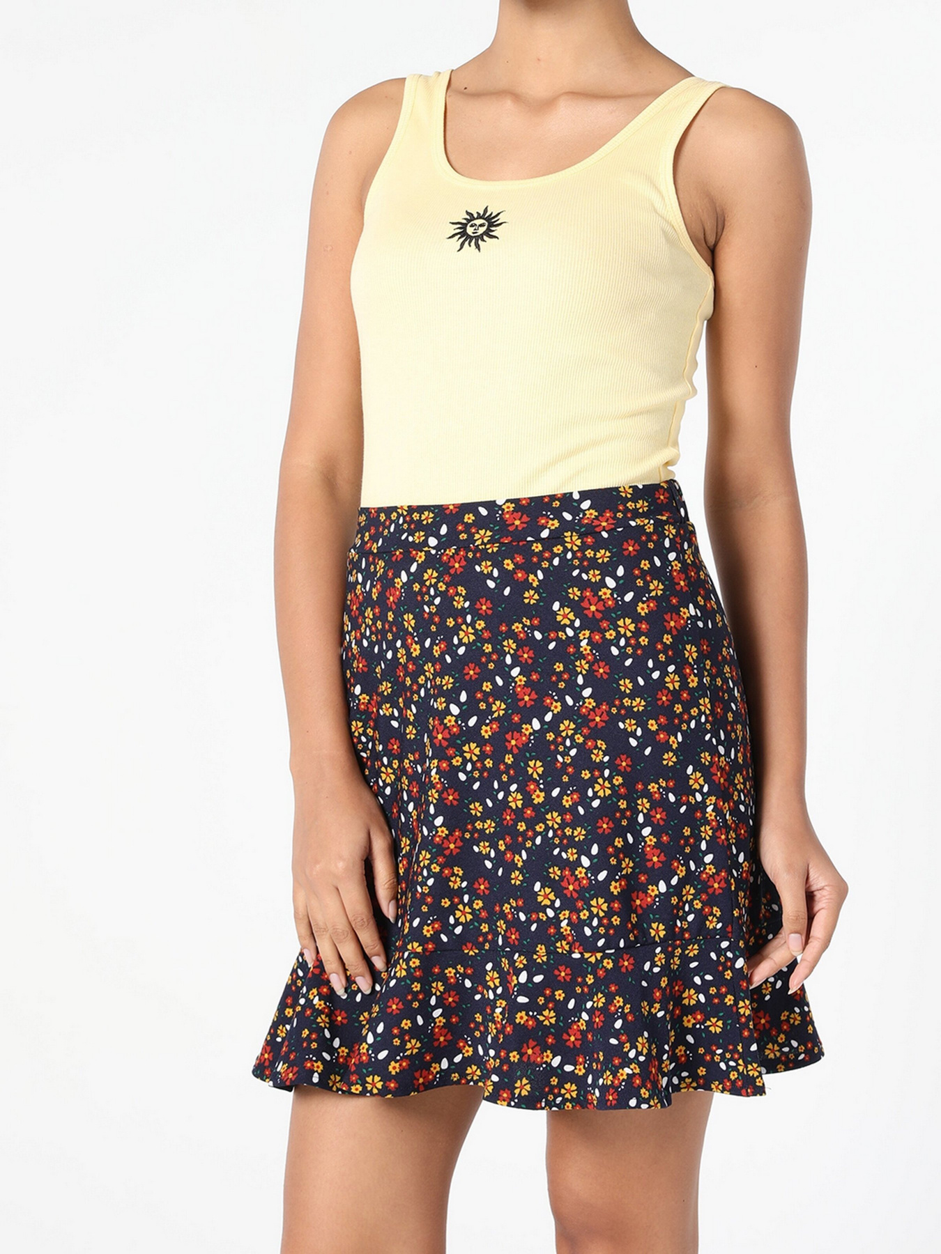 Майка для дому Colin’s модель CL1054044YLW Фото