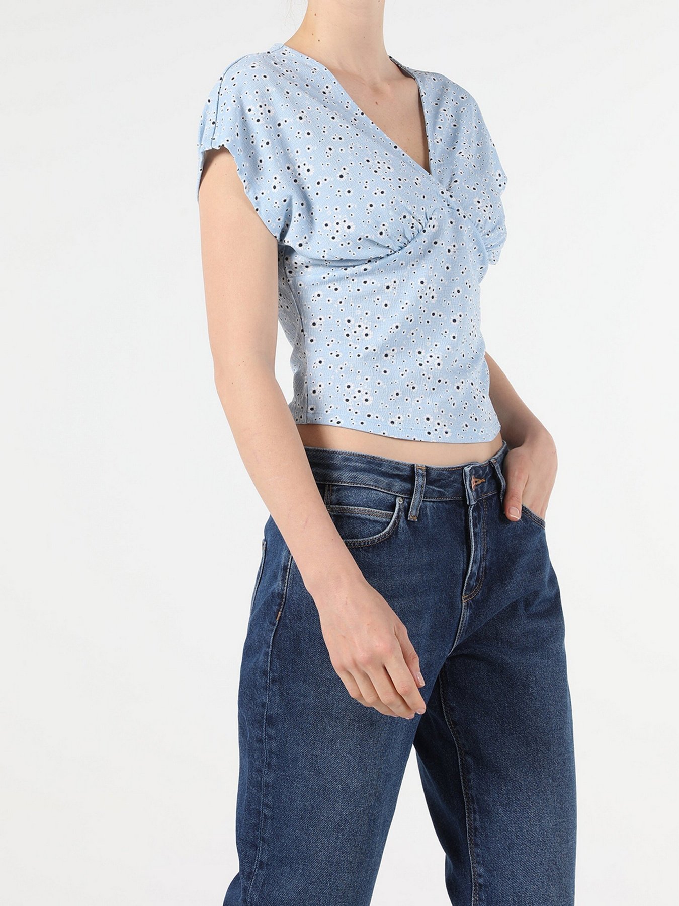 Футболки и поло Colin’s модель CL1054057BLE Фото