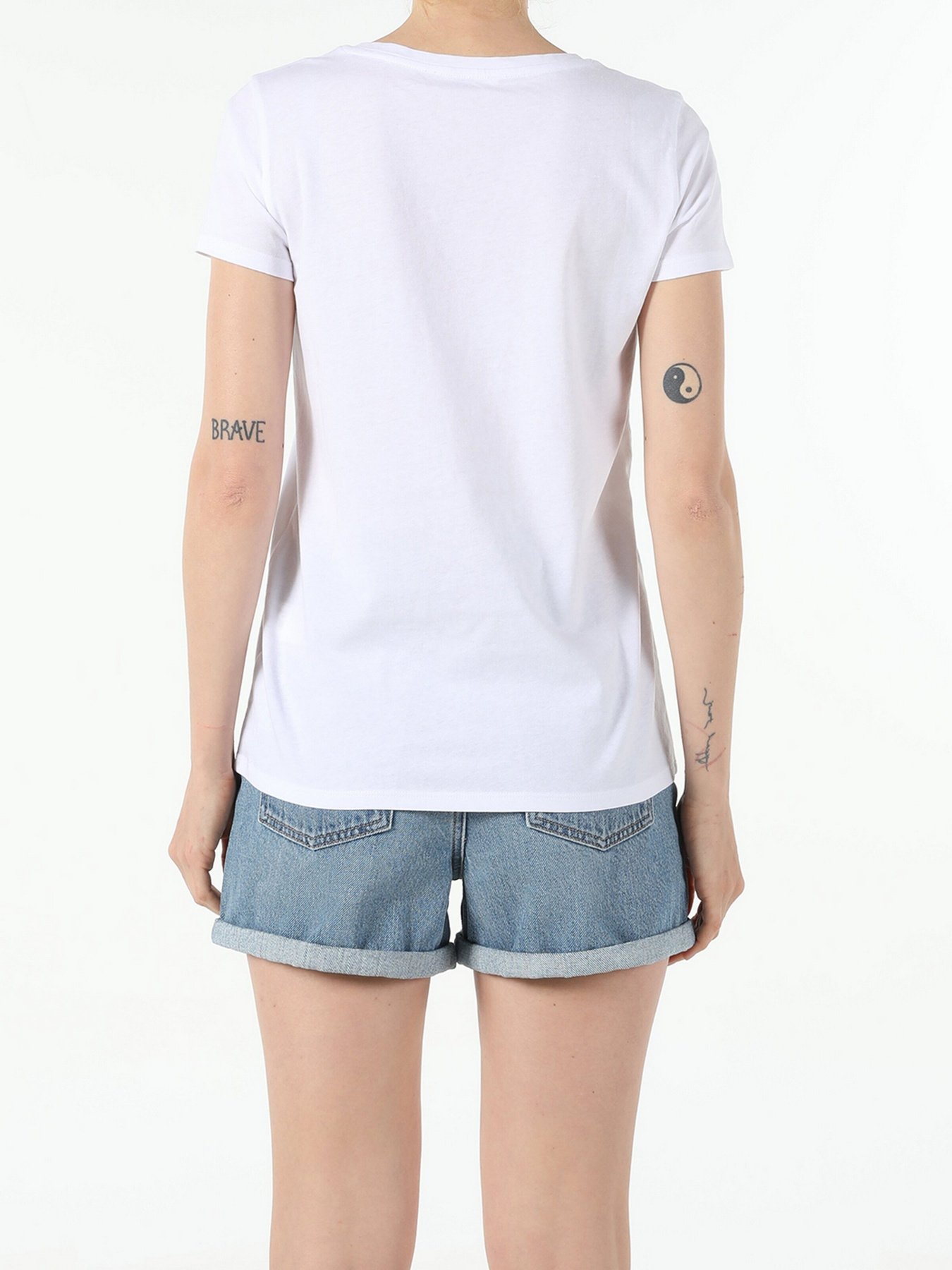 Футболки и поло Colin’s модель CL1054081WHT Фото