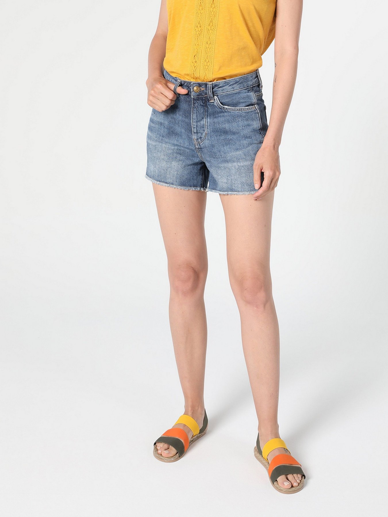 Шорты Colin’s модель CL1054738DN41398 Фото