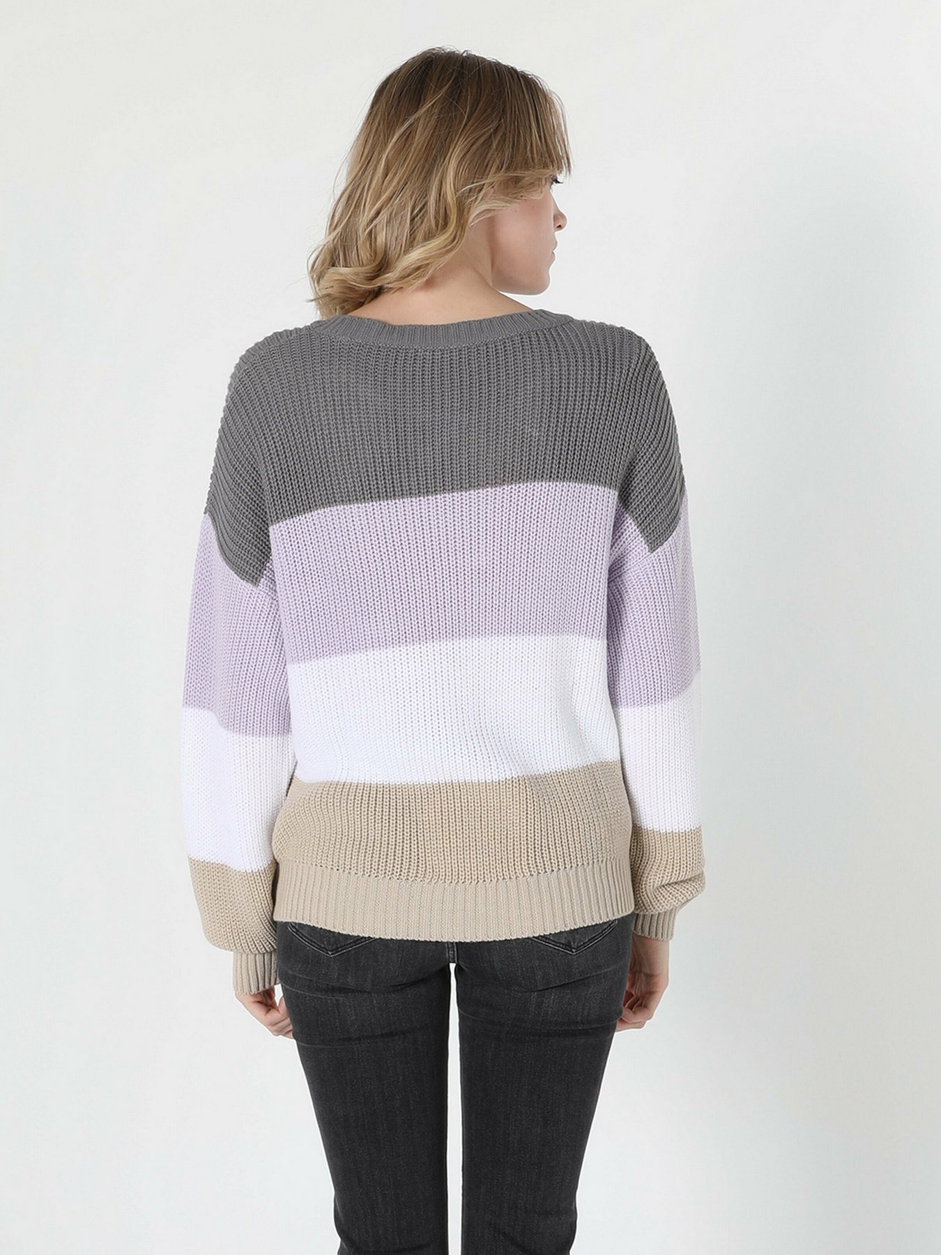 Джемпер Colin’s модель CL1055304MTC Джемпер Colin’s модель CL1055304MTC Фото