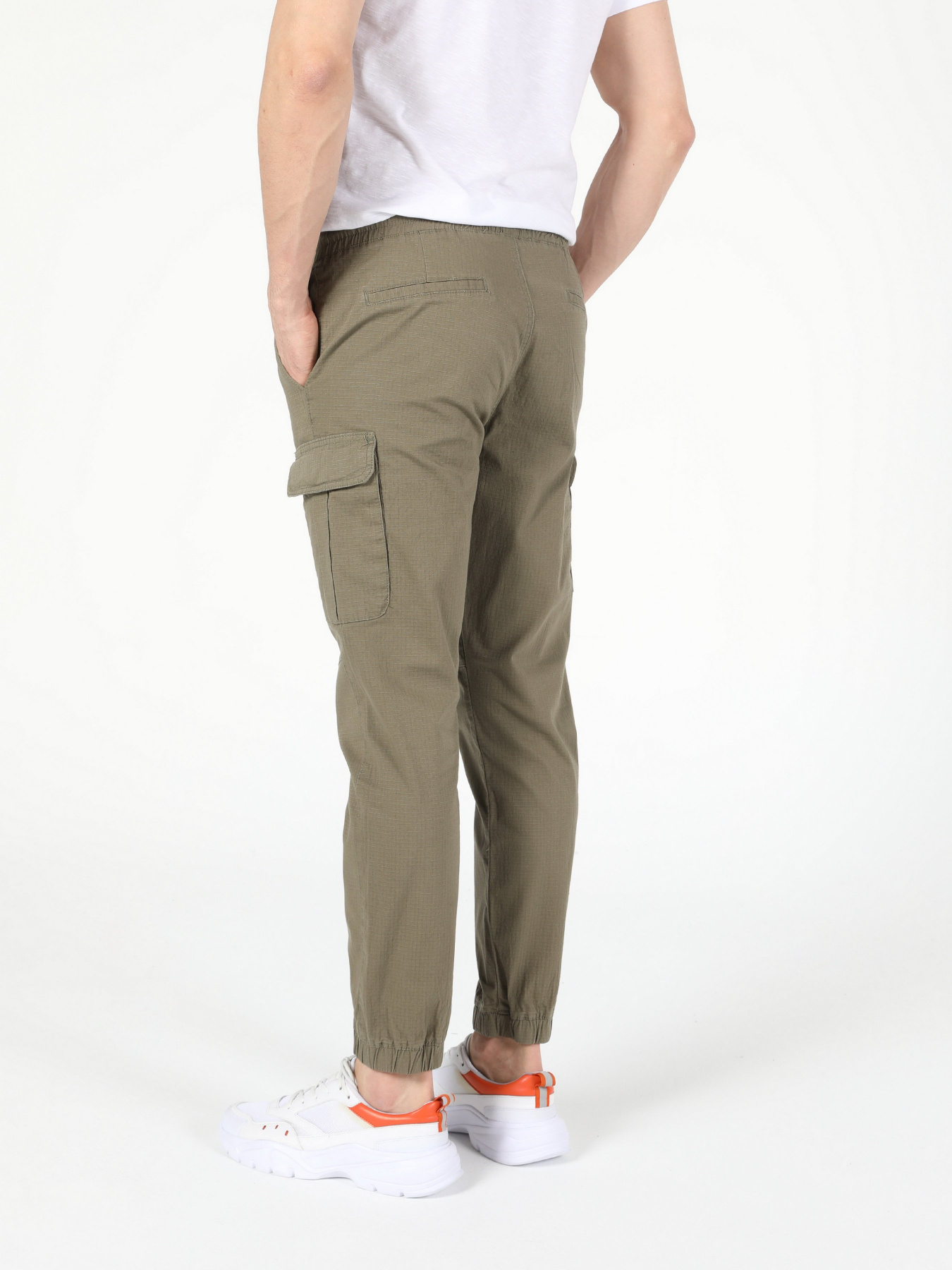 Брюки повседневные Colin’s модель CL1052975OGR Фото