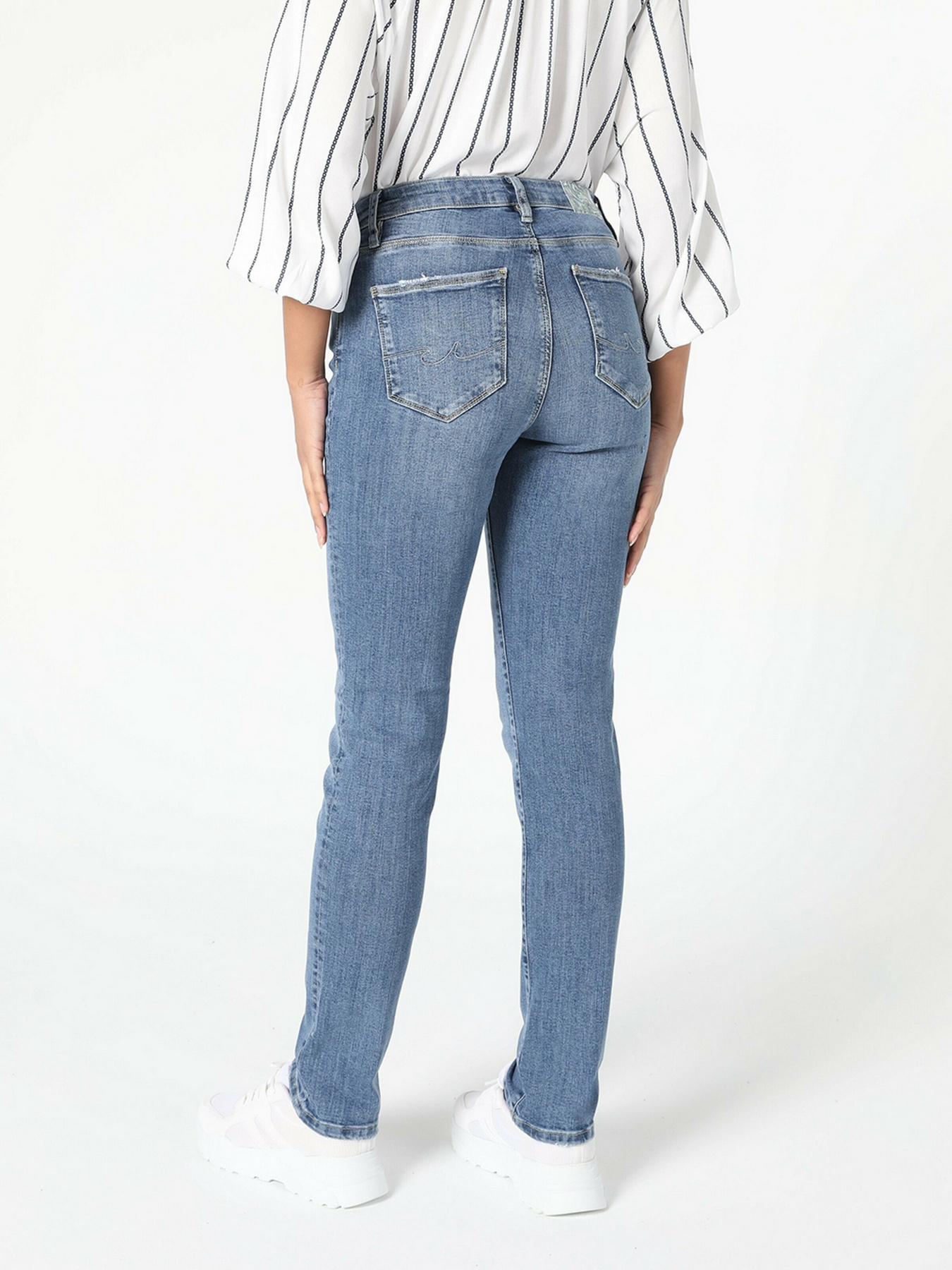 Завужені джинси Colin’s Slim модель CL1055528DN41477 Фото