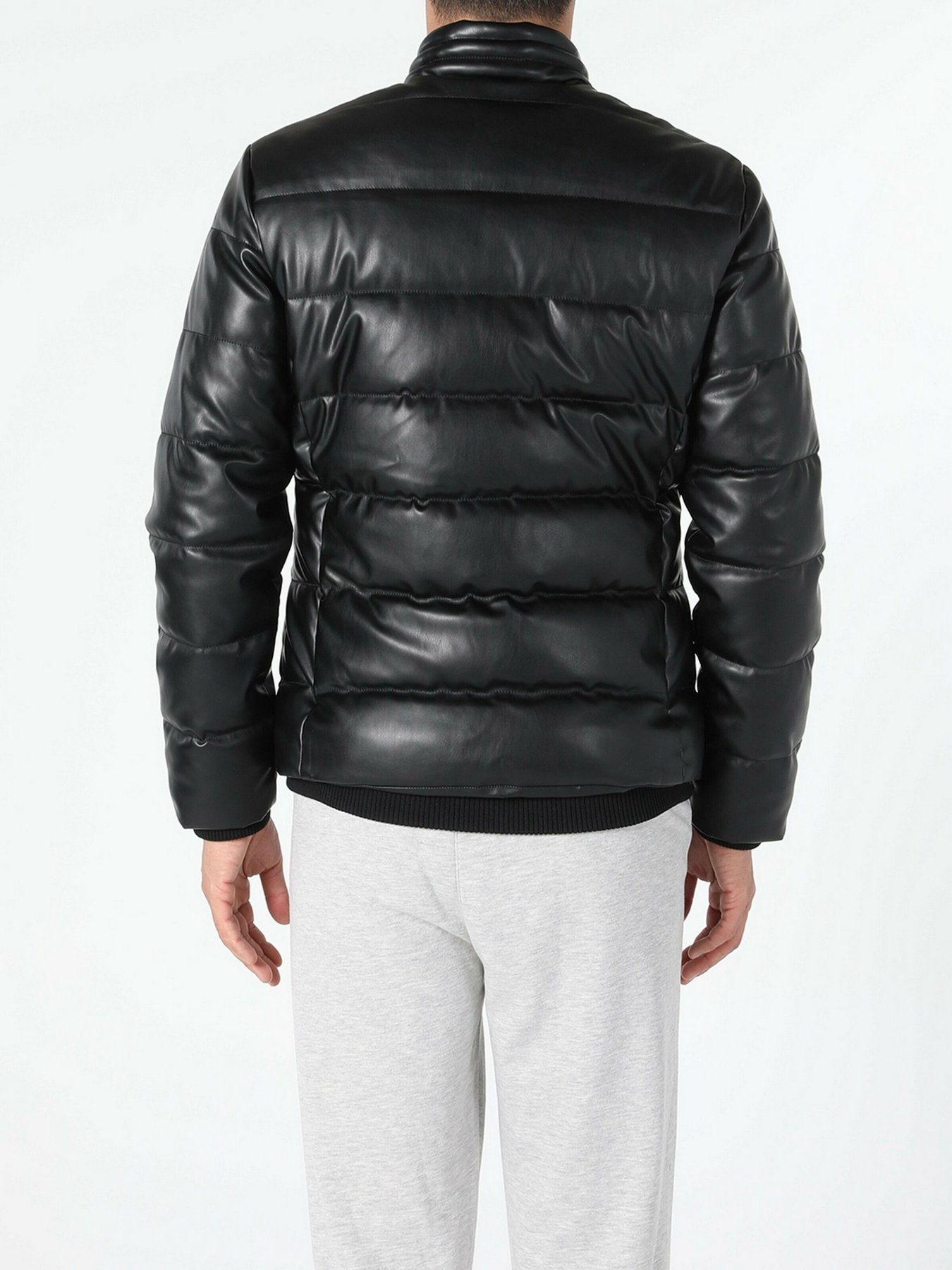 Демісезонна куртка Colin’s модель CL1055602BLK Фото