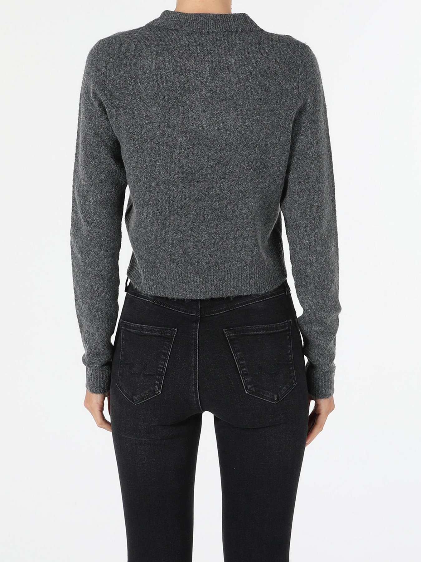 Джемпер Colin’s модель CL1056275ANM Джемпер Colin’s модель CL1056275ANM Фото