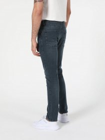 Прямые джинсы Colin’s модель CL1057441DN01755 Прямые джинсы Colin’s модель CL1057441DN01755 Фото