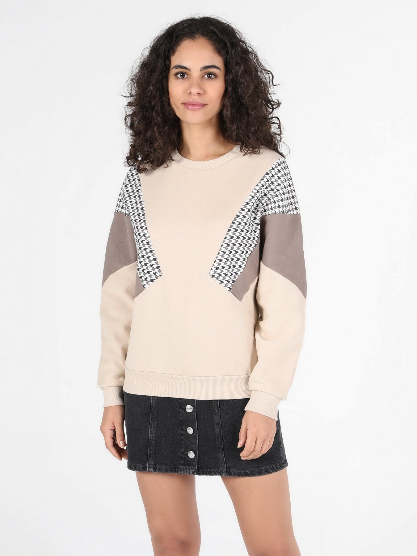 Свитшот Colin’s модель CL1051453BEI Фото