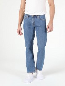 Прямые джинсы Colin’s 045 David модель CL1053751DN41310 Прямые джинсы Colin’s 045 David модель CL1053751DN41310 Фото