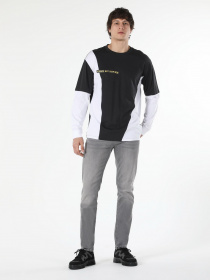 Лонгслив Colin’s модель CL1056774ANT Фото