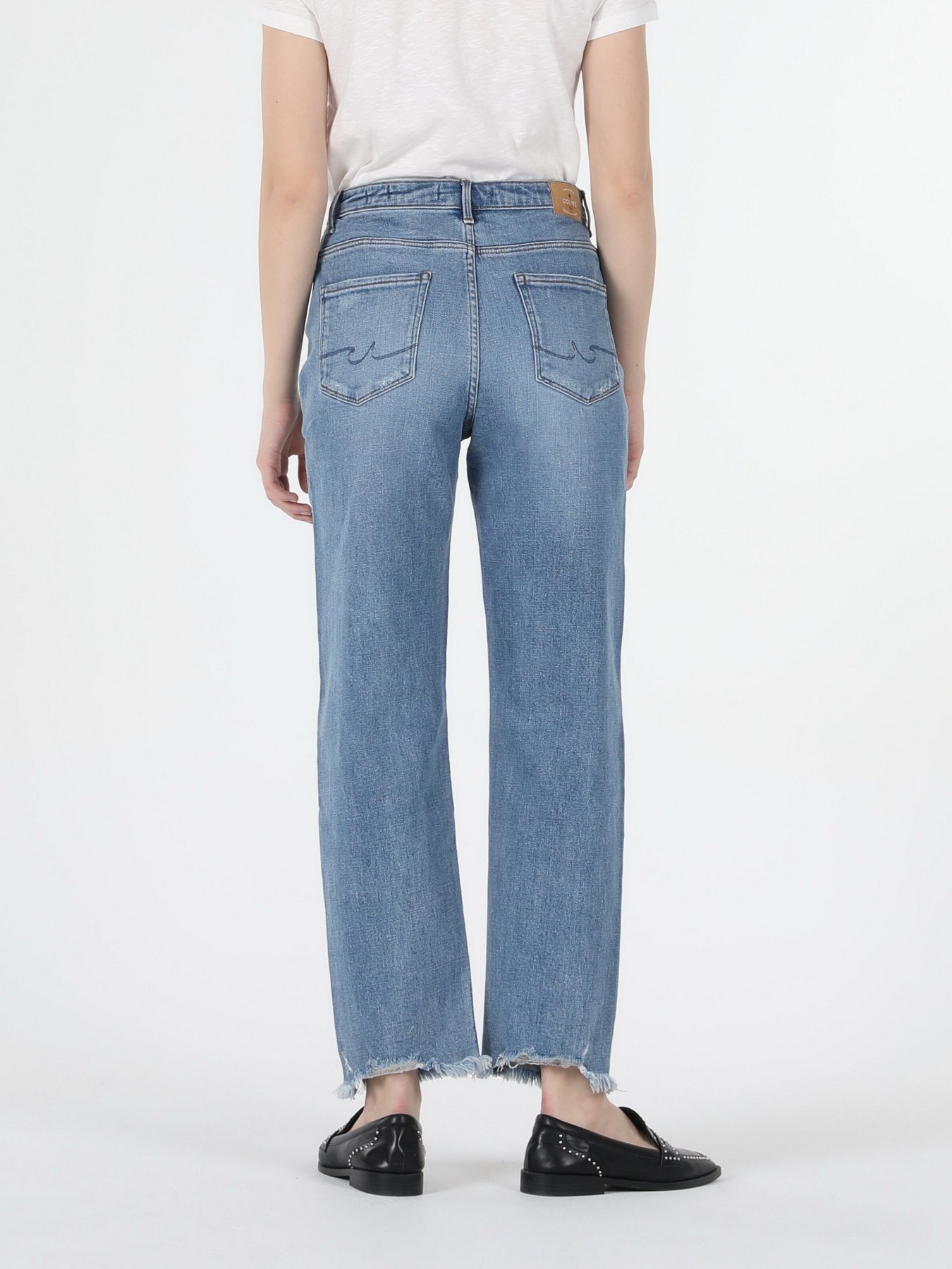 Бойфренды Colin’s 889 Katy модель CL1057935DN41796 Фото