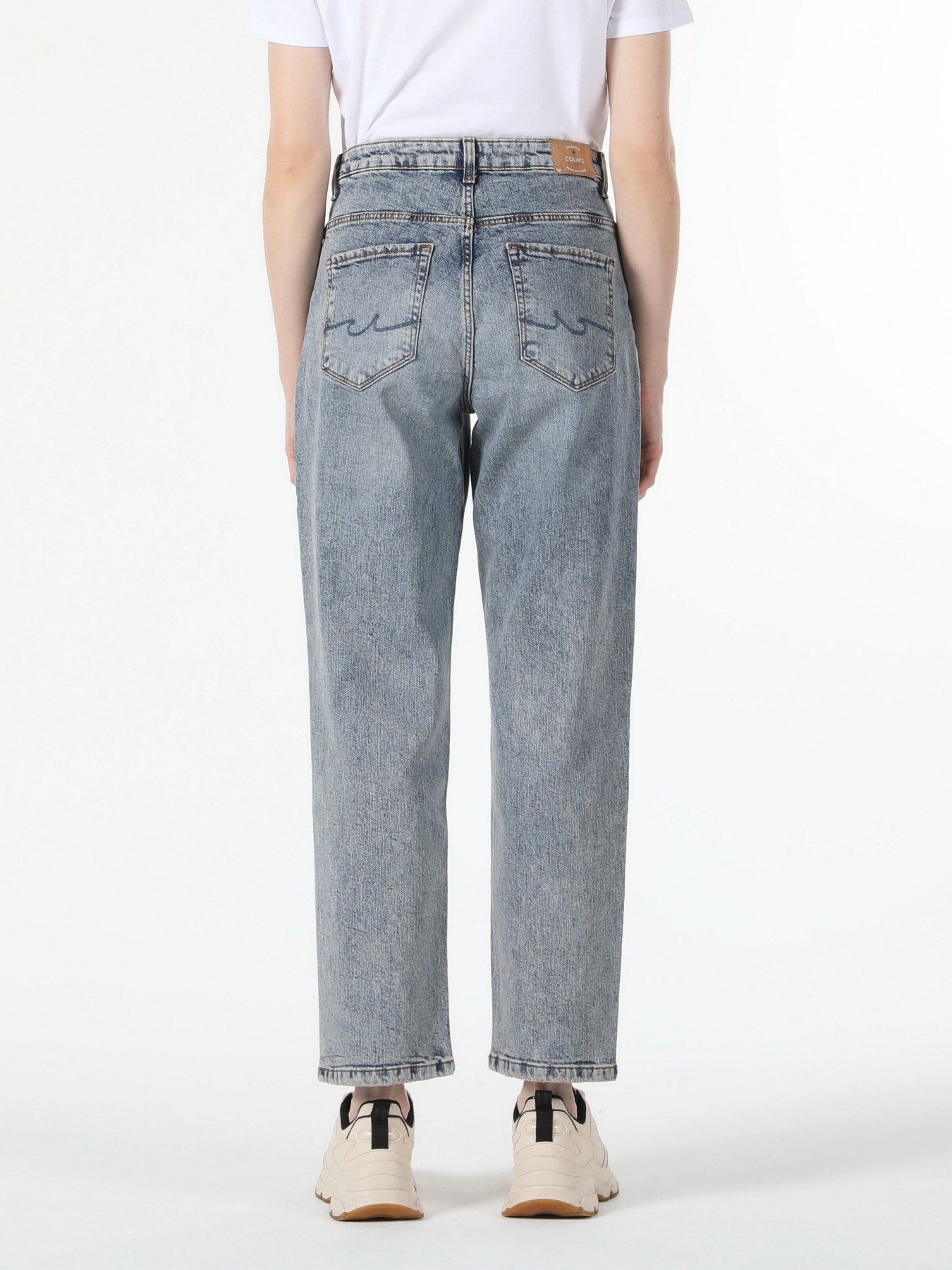 Джинсы мом Colin’s 889 Katy модель CL1057938DN41797 Фото