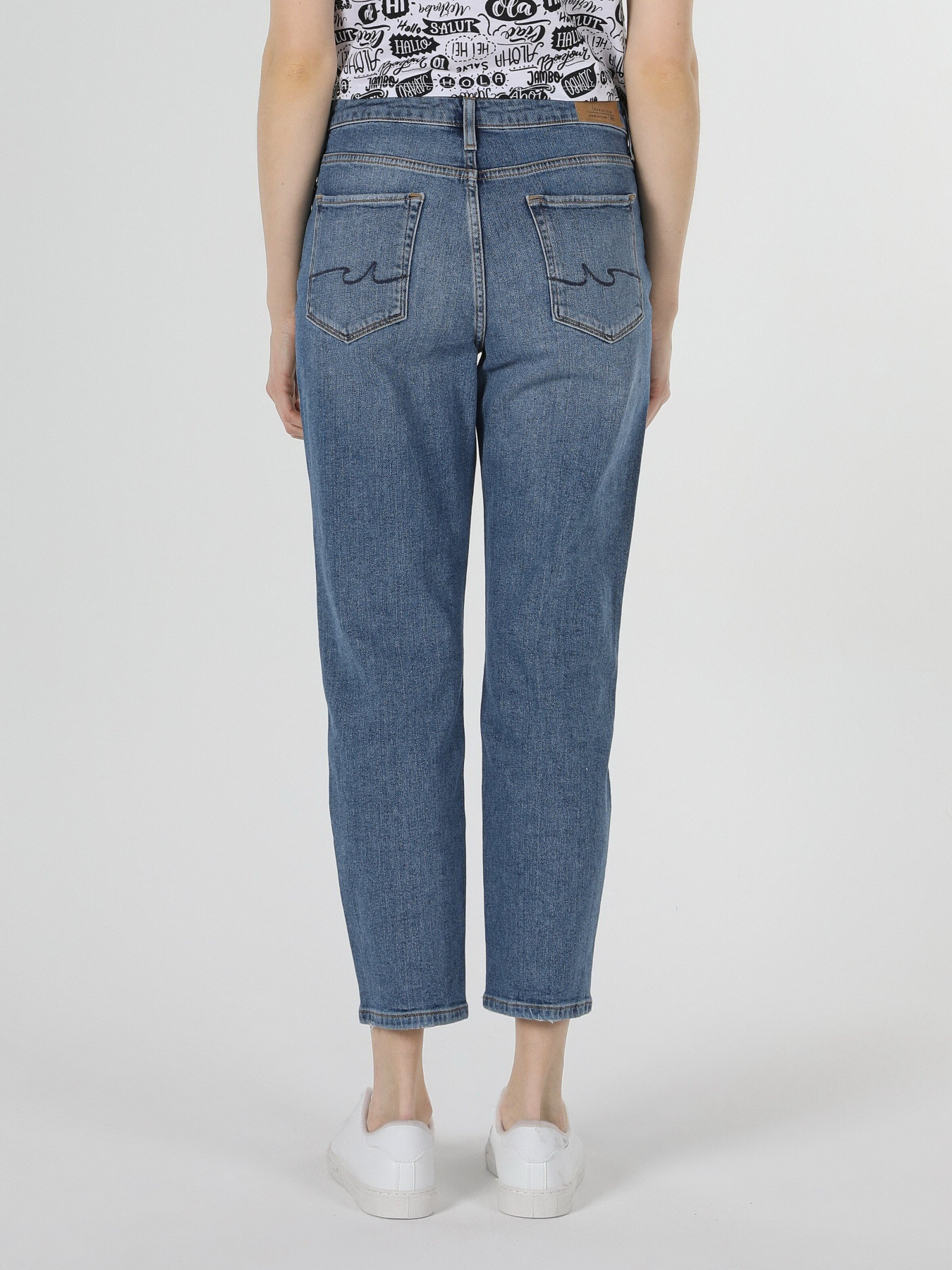 Джинси мом Colin’s 891 Maya модель CL1057948DN41382 Фото