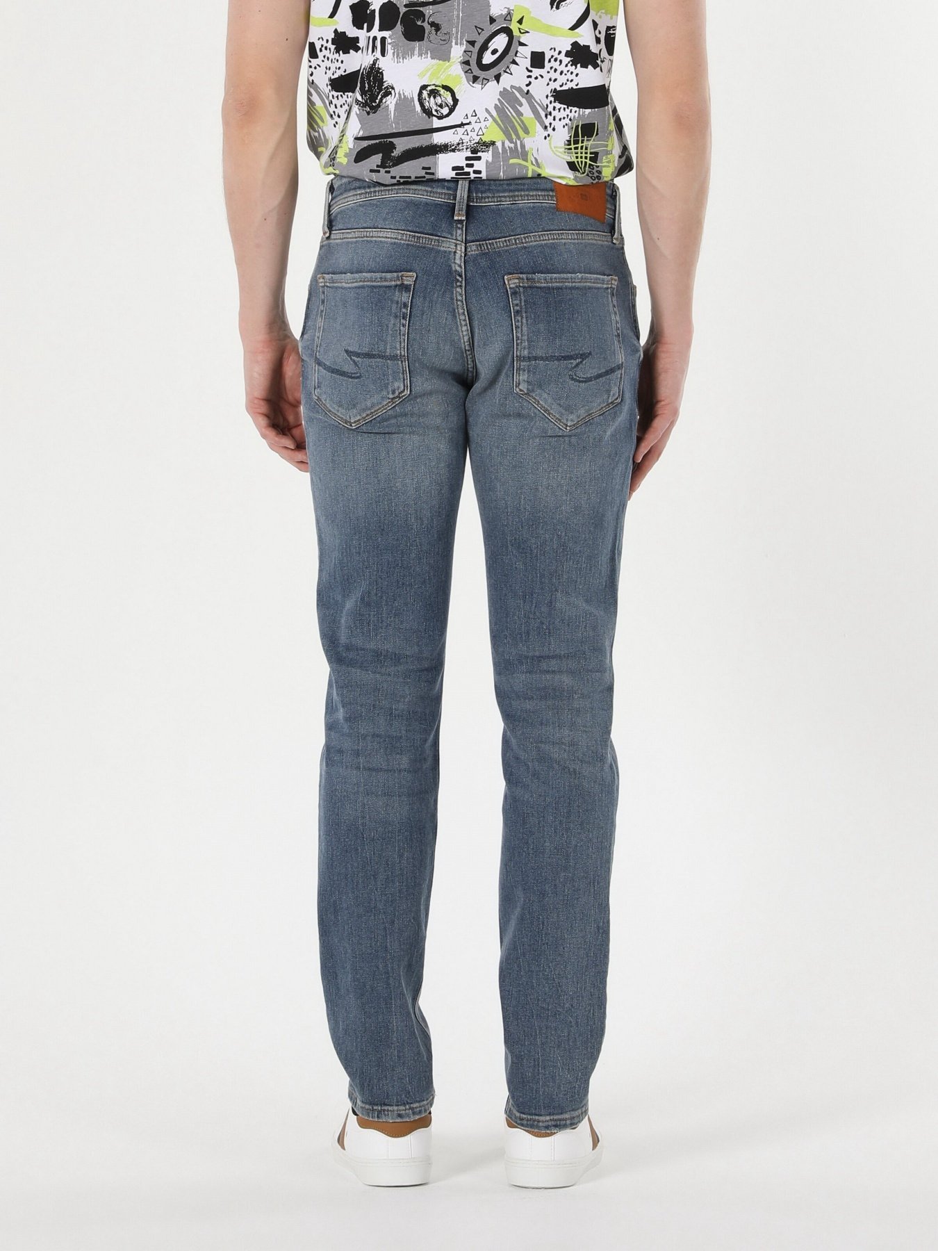 Прямые джинсы Colin’s 044 Karl модель CL1058599DN41916 Фото