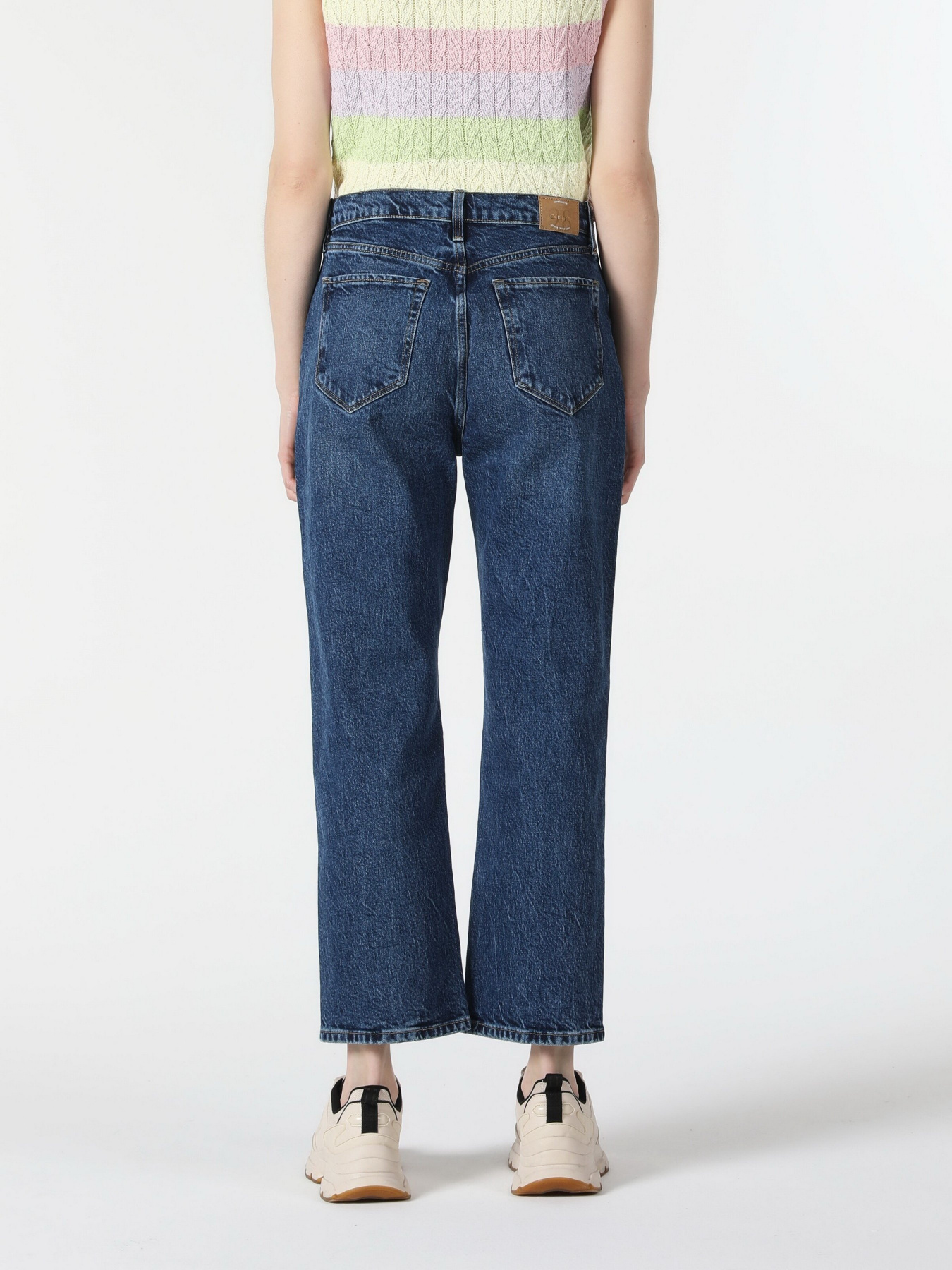 Прямые джинсы Colin’s 900 Laris модель CL1058607DN03978 Фото