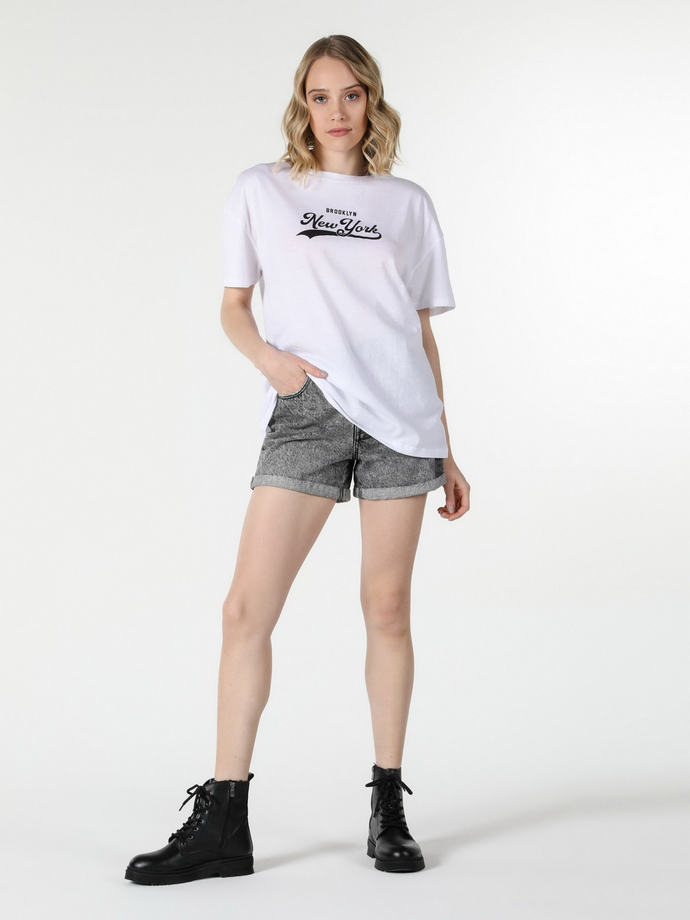 Футболка Colin’s модель CL1059198WHT Фото