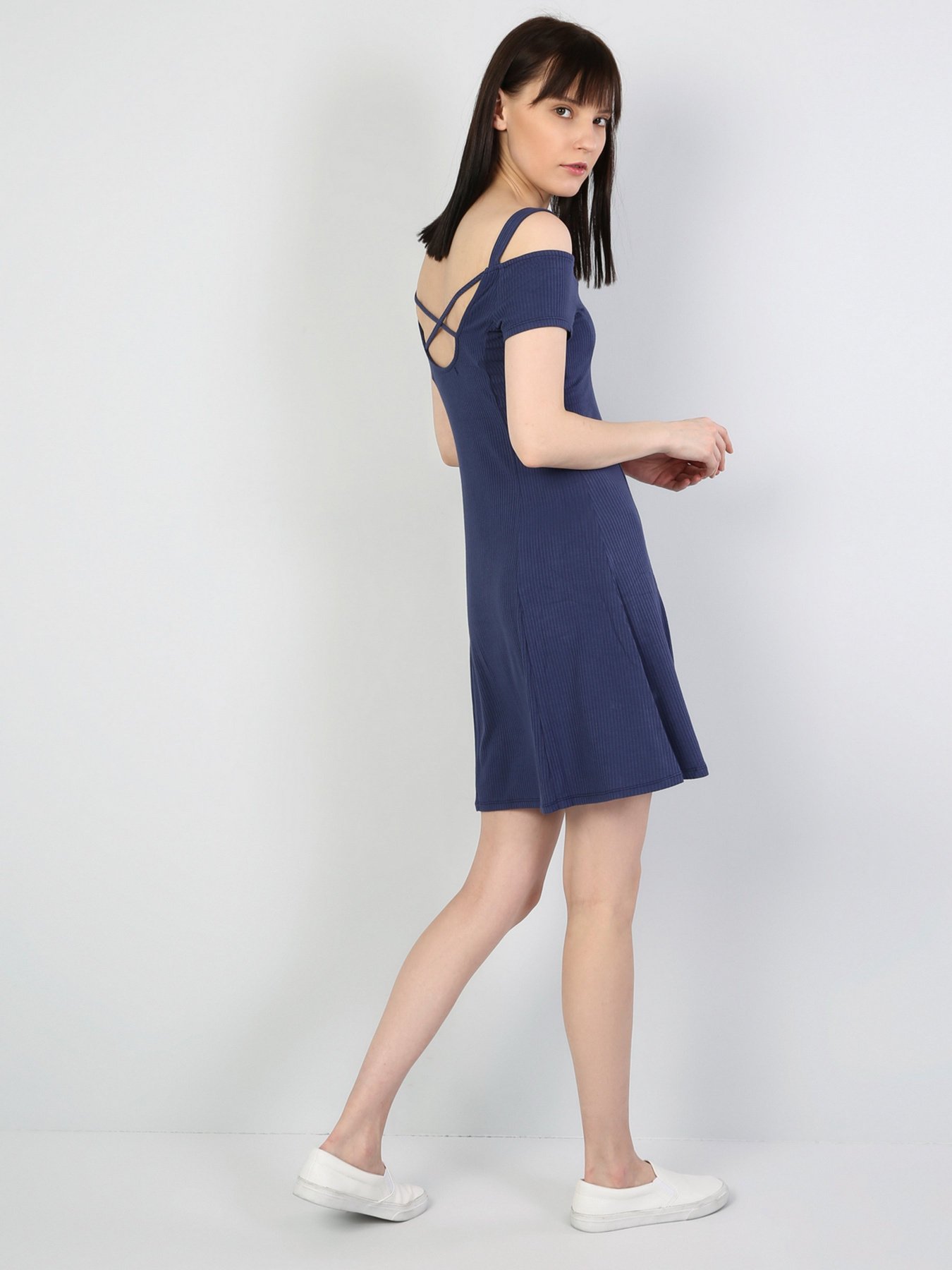 Платье мини Colin’s модель CL1043210INV Фото