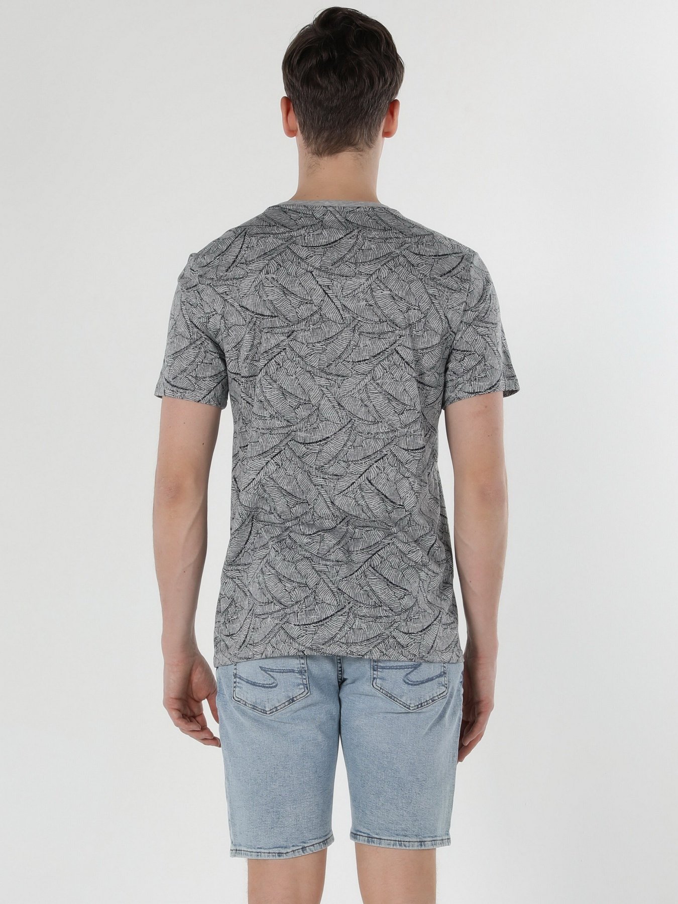 Футболка Colin’s модель CL1050172MGA Фото