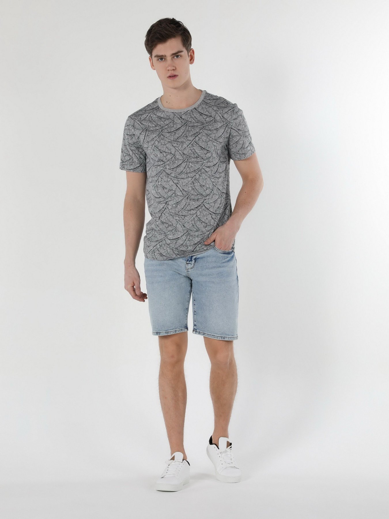 Футболка Colin’s модель CL1050172MGA Фото