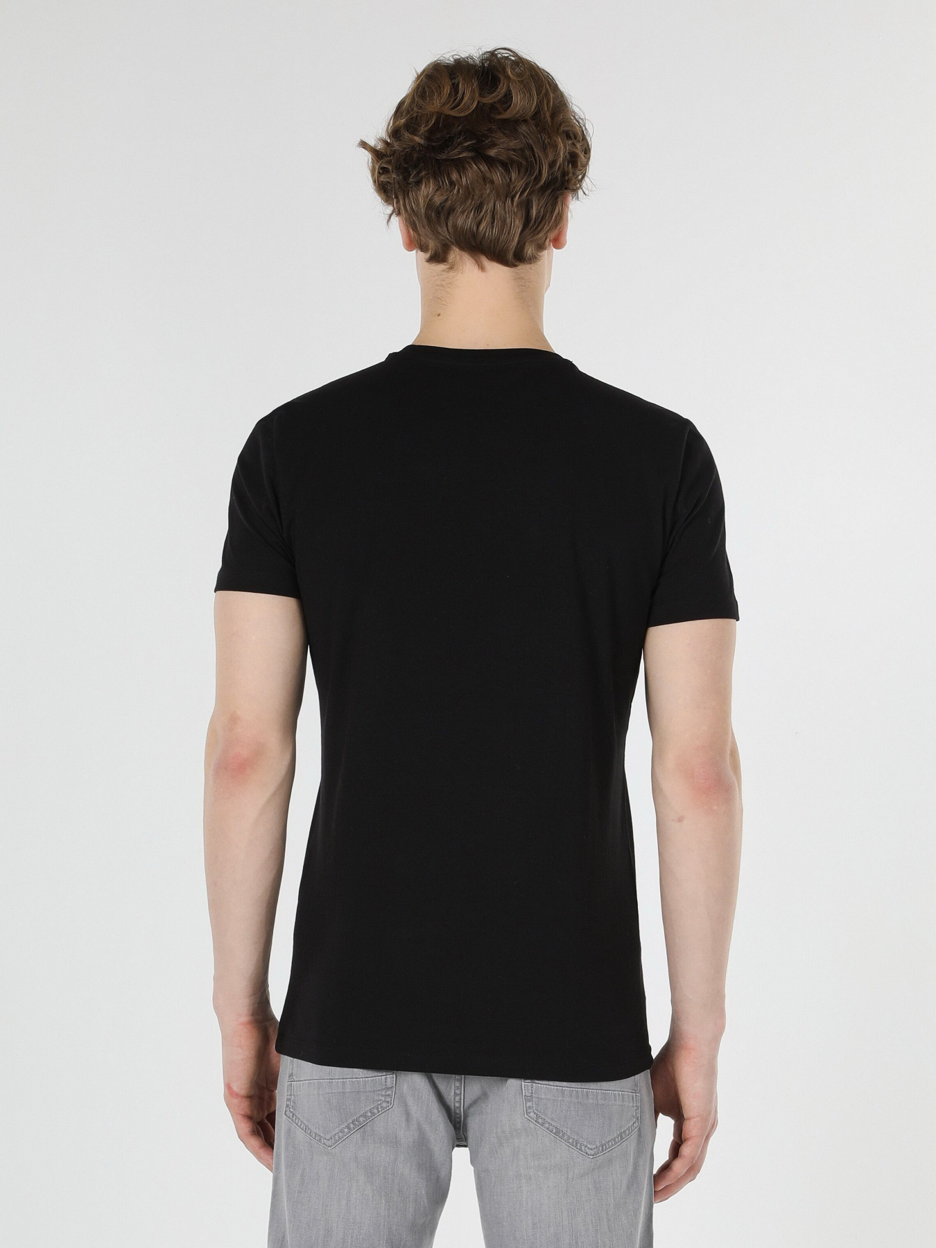 Футболка Colin’s модель CL1052839BLK Фото