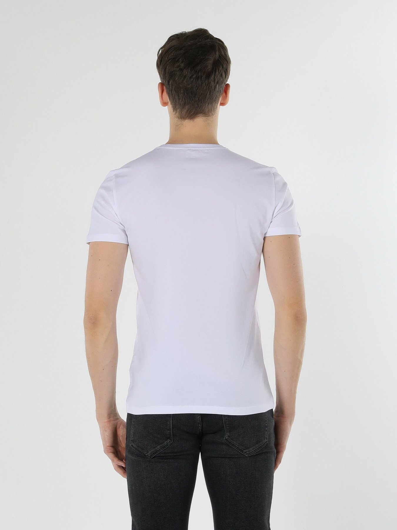 Футболка Colin’s модель CL1052839WHT Фото