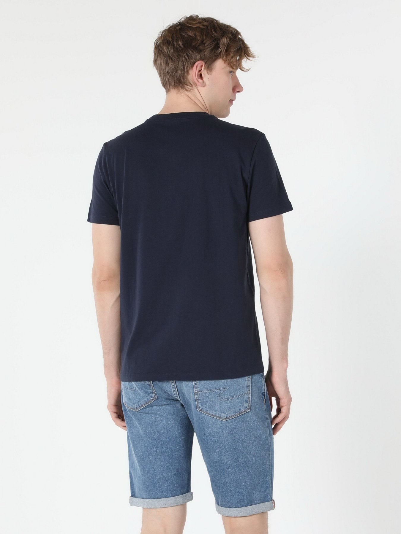 Футболка Colin’s модель CL1056695NAV Фото