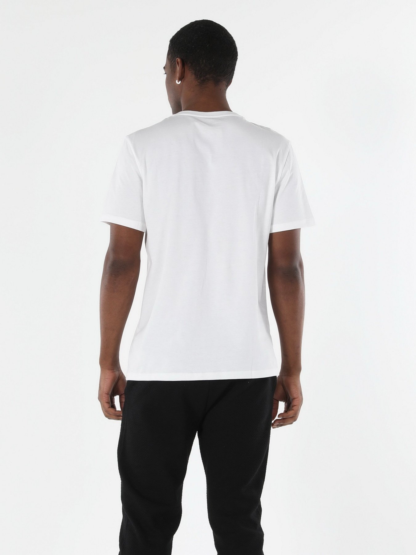 Футболка Colin’s модель CL1057111OFW Фото