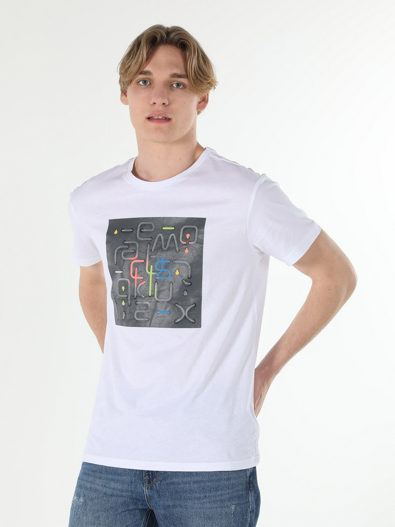 Футболка Colin’s модель CL1057136WHT Фото