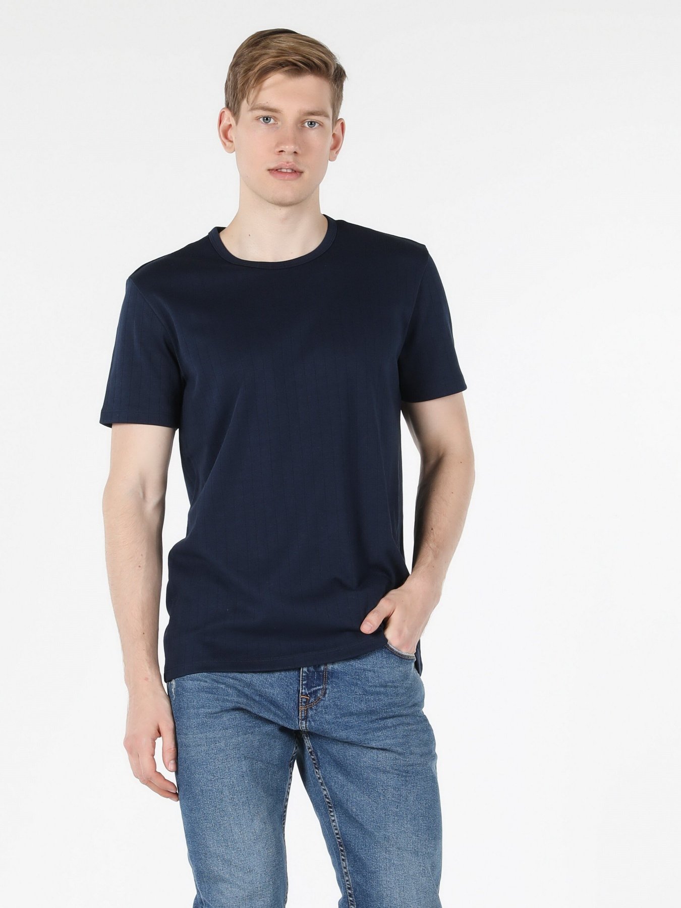 Футболка Colin’s модель CL1057482NAV Фото