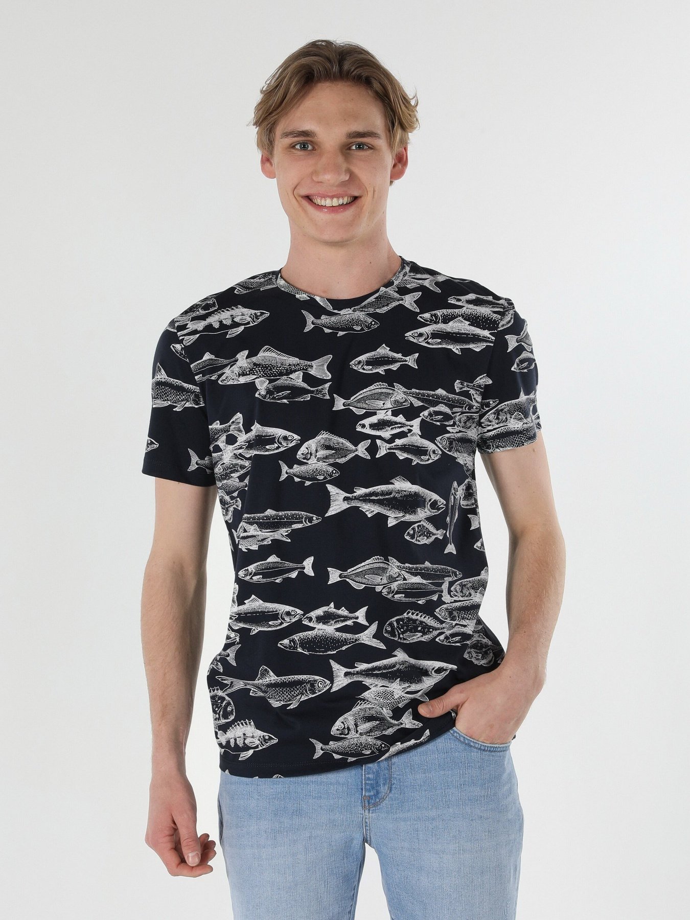 Футболка Colin’s модель CL1057495NAV Фото